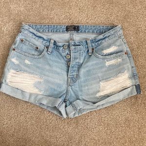 Abercrombie & Fitch Low Rise Boyfriend Shorts